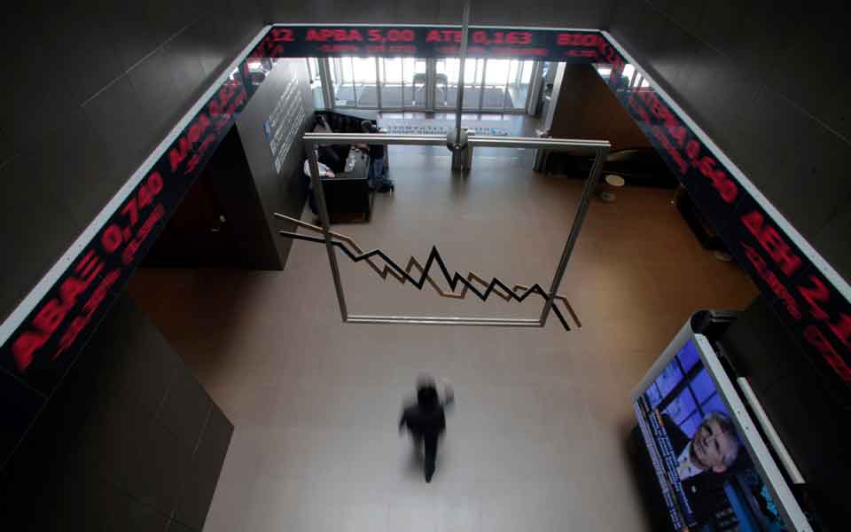 ATHEX: France spooks investors at Athinon Avenue