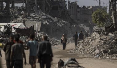 EU Commission chief says 'Europe must play a role in rebuilding Gaza'