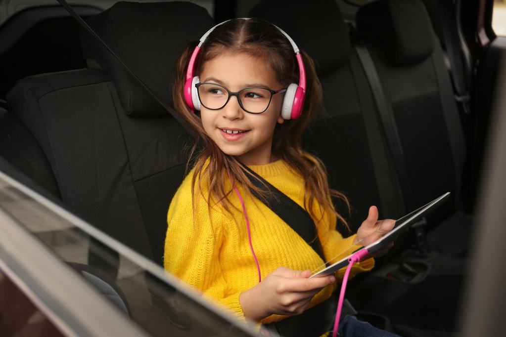 top 10 audiobooks for families 1334790760 scaled
