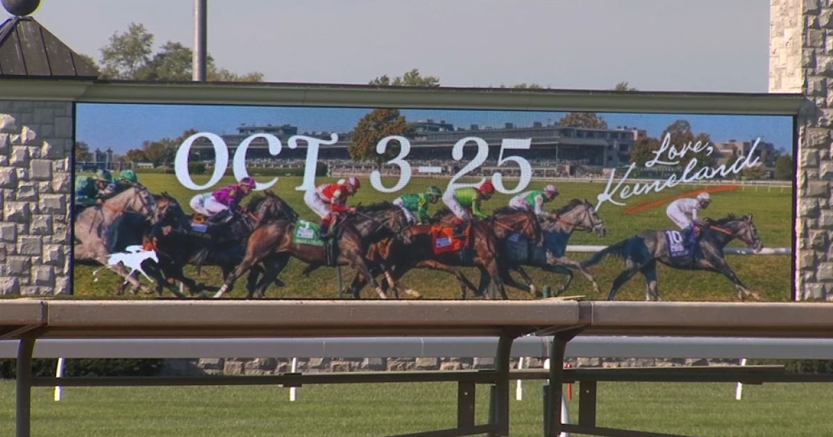 Keeneland's fall meet kicks off with perfect weather and festive atmosphere
