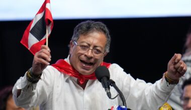 Trump announces an end to US aid to Colombia