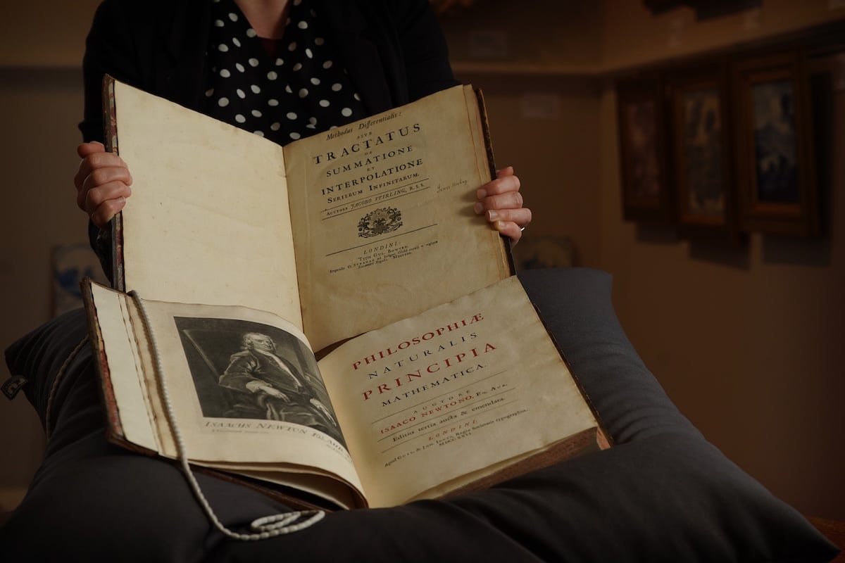 Mathematician's library sold at auction