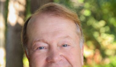 Silicon Valley leader who navigated the internet's boom and bust sees another wild ride with AI