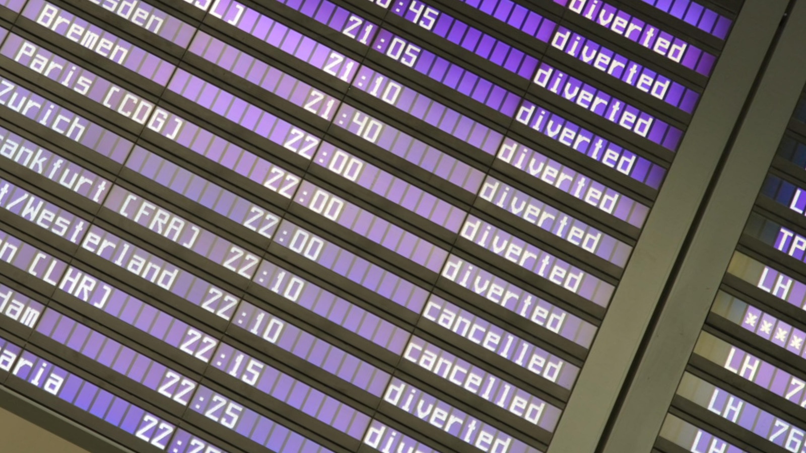 Germany's Munich Airport reopens after second closure in less than 24 hours due to suspected drones