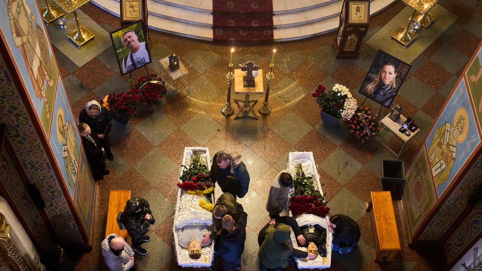 Ukraine mourns two journalists killed by a Russian drone strike