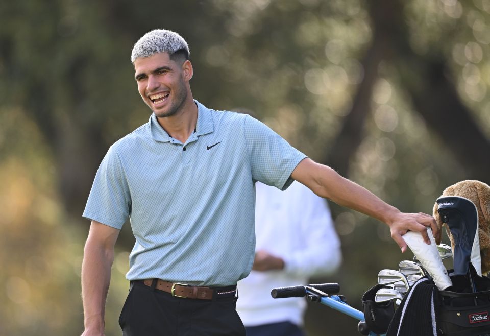 Alcaraz is proving to be a dab hand at golf, although he's probably best suited sticking with tennis