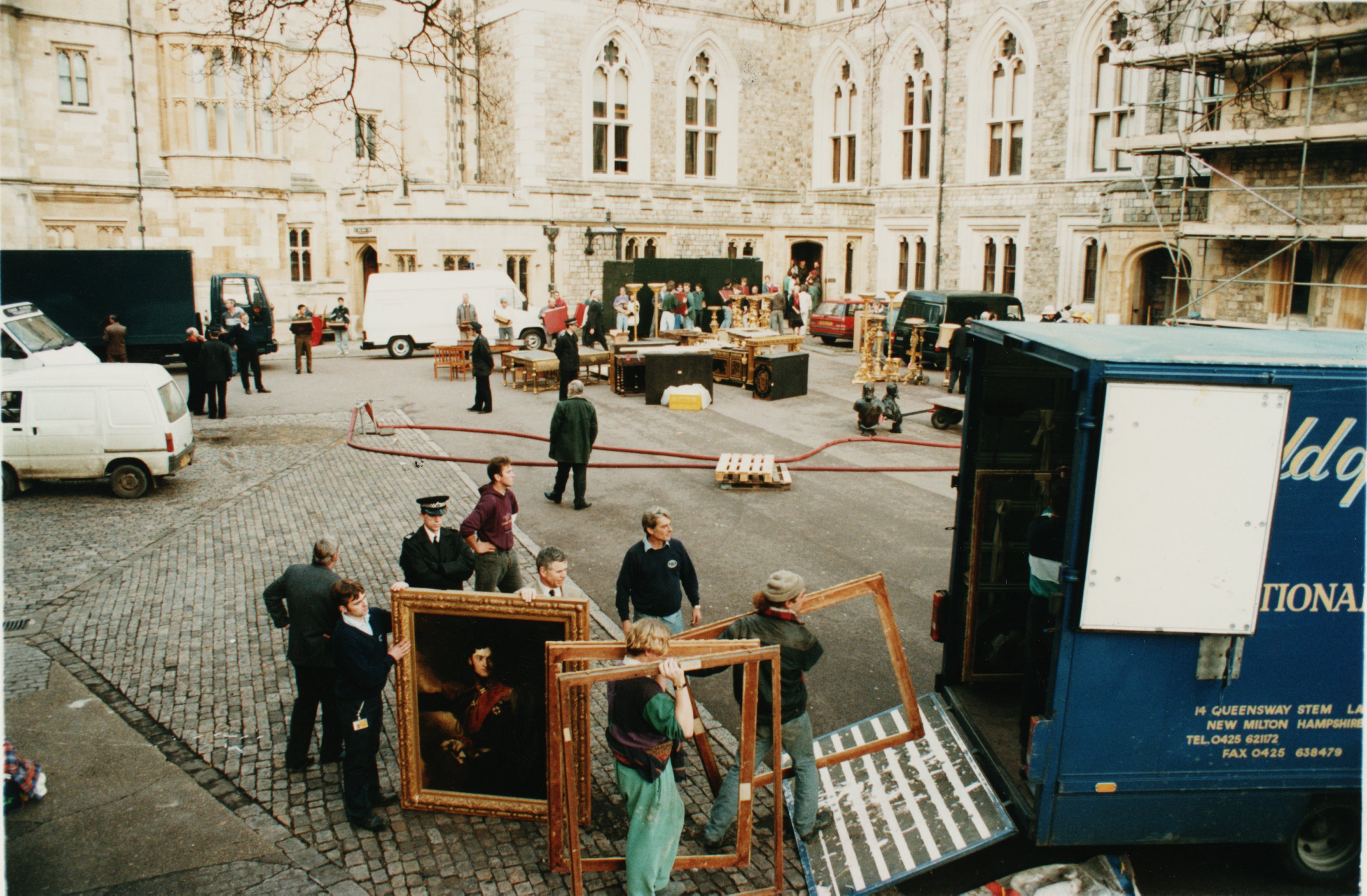 People rescuing royal antiques during a fire at Windsor Castle.