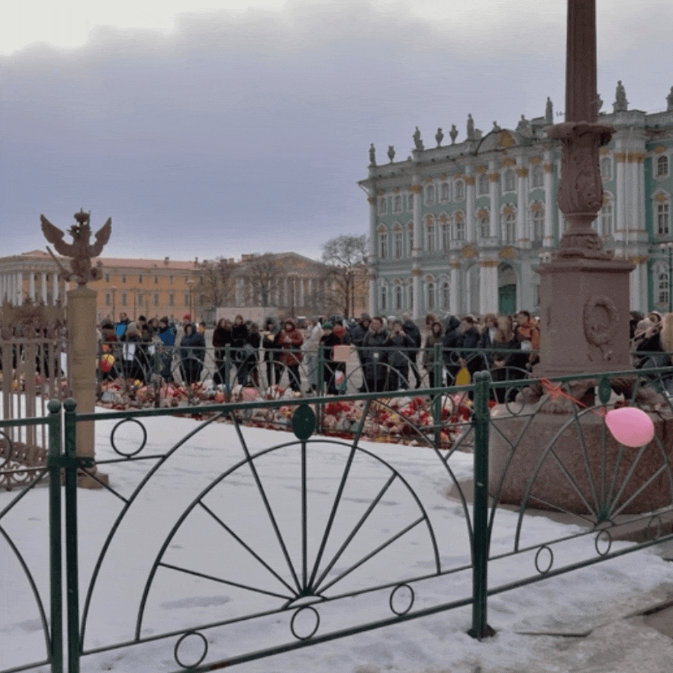 SAM 3D making 3D recreations of a monument, a harmonica, and a church