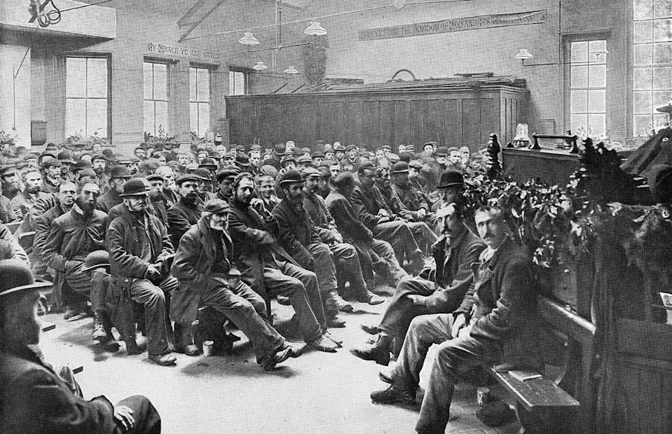 <p>Chronicle/Alamy Stock Photo</p>