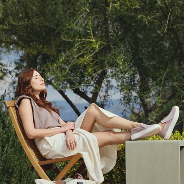 Allbirds sales plummet 23%, lowers full-year outlook