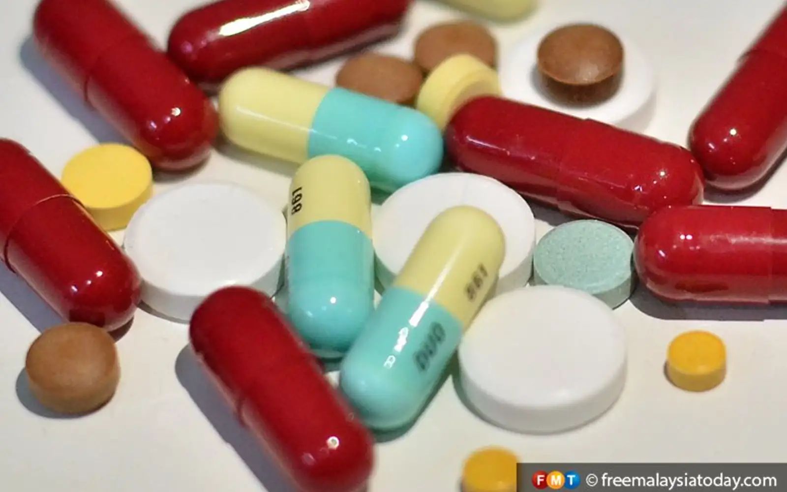 MEDICINE-CAPSULE-TABLET-UBAT-KKM