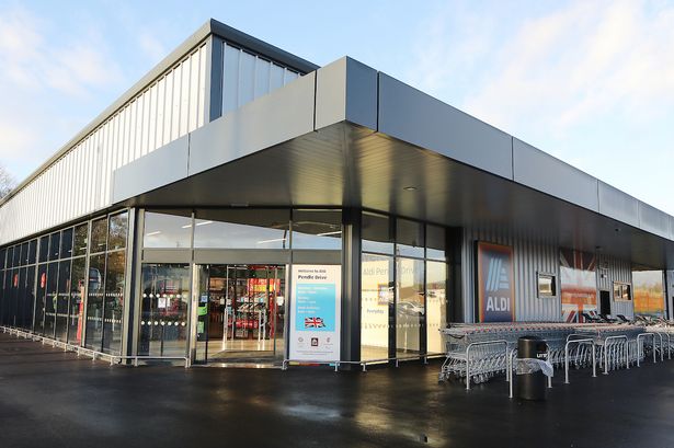A brand-new Aldi store in Litherland opened its doors to customers this morning