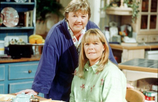 Linda Robson and Pauline Quirke in Birds of a Feather