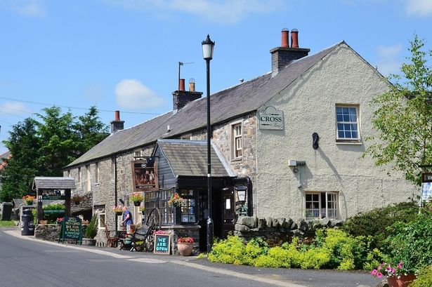 Cross Keys Inn, Ettrickbridge exterior