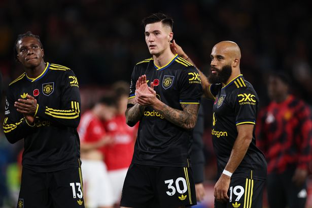 Dorgu alongside Sesko and Mbeumo