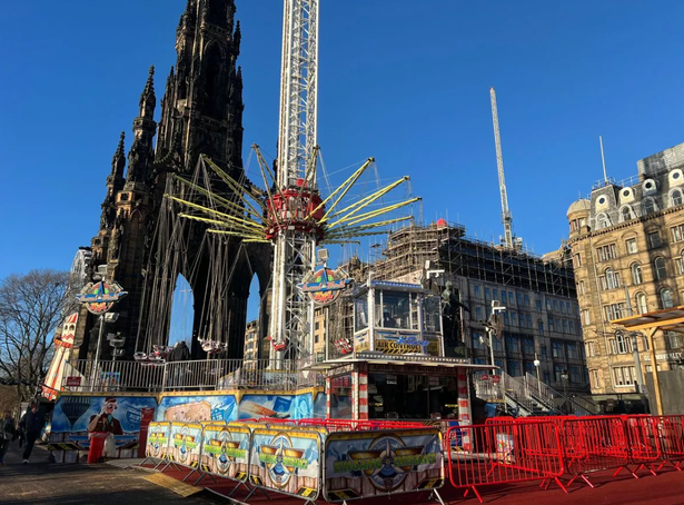 The Edinburgh Christmas markets have opened. 