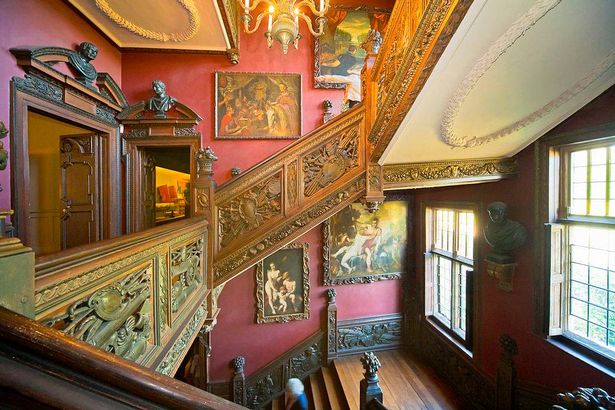 RICHMOND, LONDON, SURREY, UNITED KINGDOM - 2008/09/27: Interior of the Ham House. (Photo by Pawel Libera/LightRocket via Getty Images)