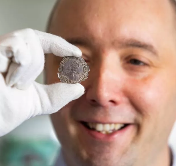 The 400-year-old coin was printed as 'political propaganda' during the English Civil War