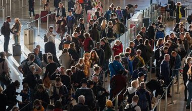 Queues at Berlin Airport. By April 2026, every EU destination is expected to have EES in place, meaning the stamping of manual passports will end(stock)