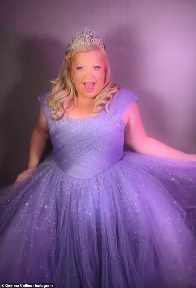 Her dress featured off-the-shoulder sleeves and a huge skirt and she accessorised with Glinda's iconic silver crown and wand