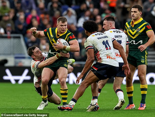 Australia beat England 14-4 to win the Ashes series with the match played to a sell-out crowd