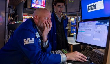 We've never been so sure of an imminent financial crash: Industry leaders across ALL sectors come together to say these signs of US economic meltdown are undeniable