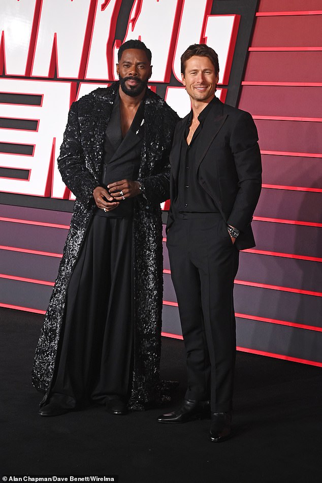 He joined leading man Glen for a photo