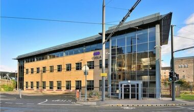 Cosla, the national association for Scotland's councils, has endorsed chief executives' pay hikes