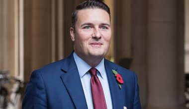 Health Secretary Wes Streeting has vowed to help NHS staff ¿give our Armed Forces community the personalised care they deserve¿