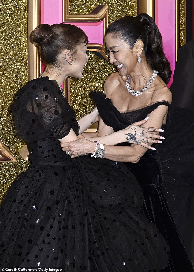Michelle and Ariana enjoyed a sweet moment together as they reunited at the premiere