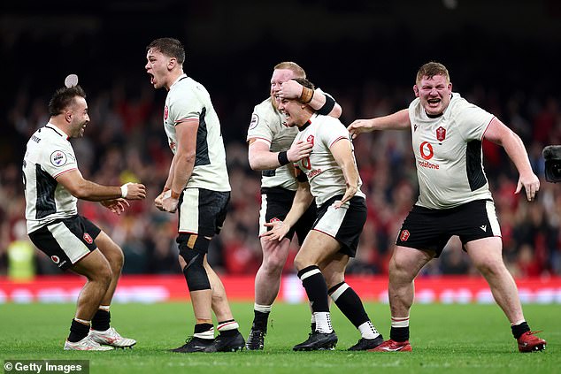 Evans needs to take a lot of credit given Wales' disappointing performance prior to his kick