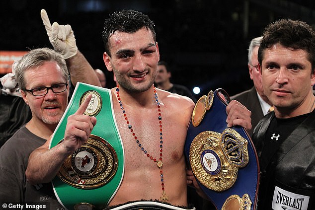 American boxer Vanes Martirosyan has died at the age of 39 after a battle with skin cancer