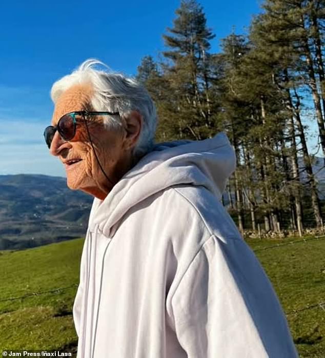 Iñaxi has always loved walking too and starts her day with a brisk walk - with research showing that walking for just 15 minutes a day can help slash mortality risk