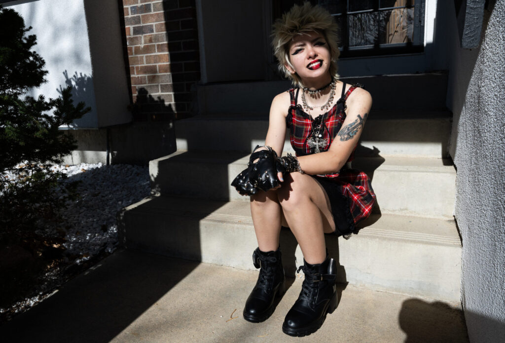 Leaving the closet of schizophrenia brings light to life