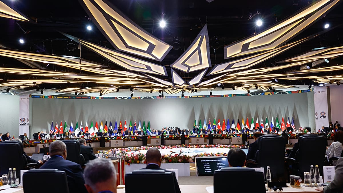 Africa's first G20 summit adopts declaration as EU leaders respond to US peace plan for Ukraine