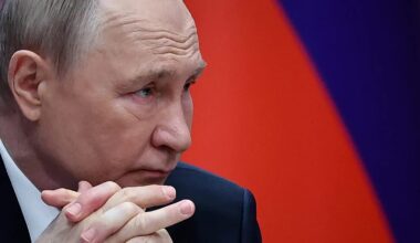 Putin demands Kyiv withdraw from Eastern Ukraine – and ‘promises’ not to attack Europe