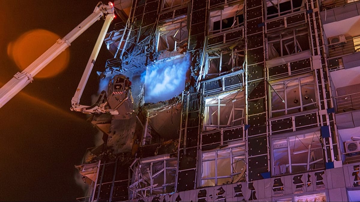 Russia strikes Ukrainian capital overnight amid renewed US efforts to end the fighting