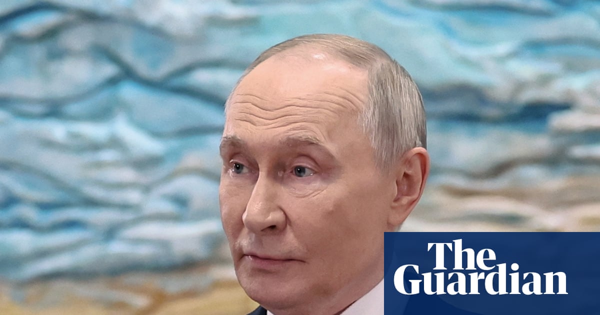 Putin insists Ukraine has to surrender territory for any deal to be possible | Vladimir Putin