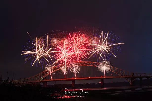 Photos show the incredible Silver Jubilee Bridge fireworks display in Runcorn 