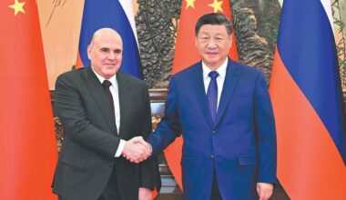 China, Russia urged to cooperate more in traditional and emerging sectors