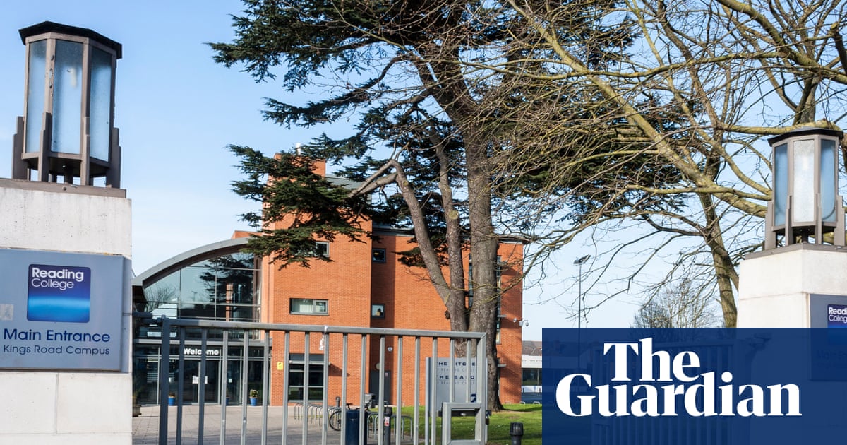 Armed police at Reading college after boy injured in assault | UK news