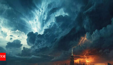 NASA confirms strongest geomagnetic storm of the year: Where to see auroras and what scientists warn could happen next |