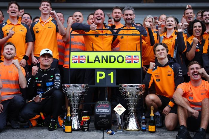 Lando Norris, McLaren, Oscar Piastri, McLaren, Andrea Stella, McLaren