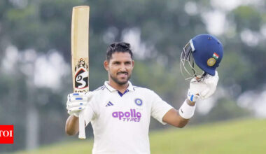 Revealed! Dhruv Jurel to play Eden Test vs South Africa - Ryan ten Doeschate confirms India's combination | Cricket News