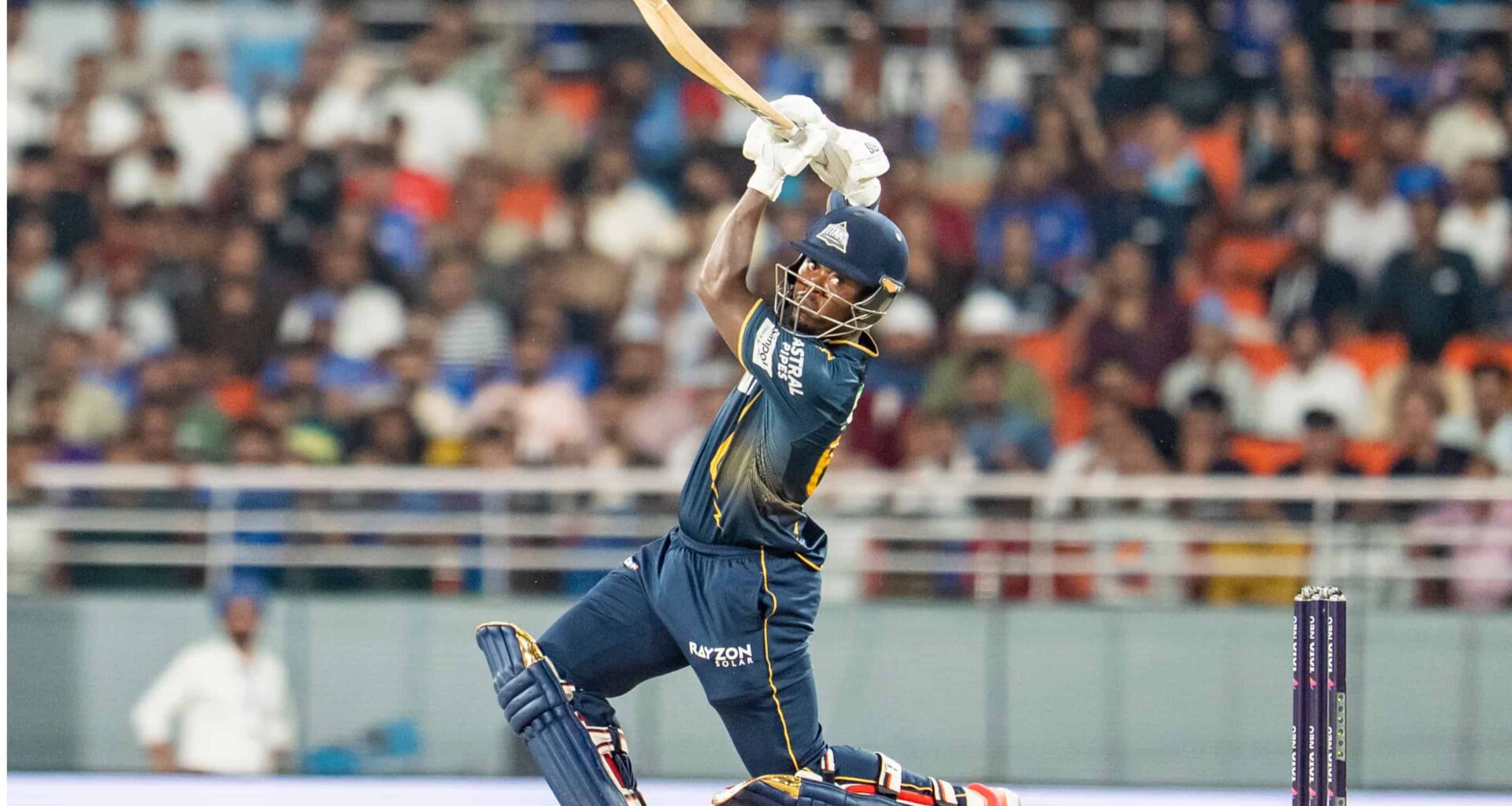 Sherfane Rutherford traded to Mumbai Indians from Gujarat Titans - IPL