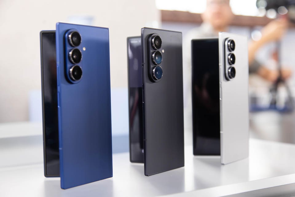 Samsung Unveils New Smartwatches Alongside AI-Powered Health Features