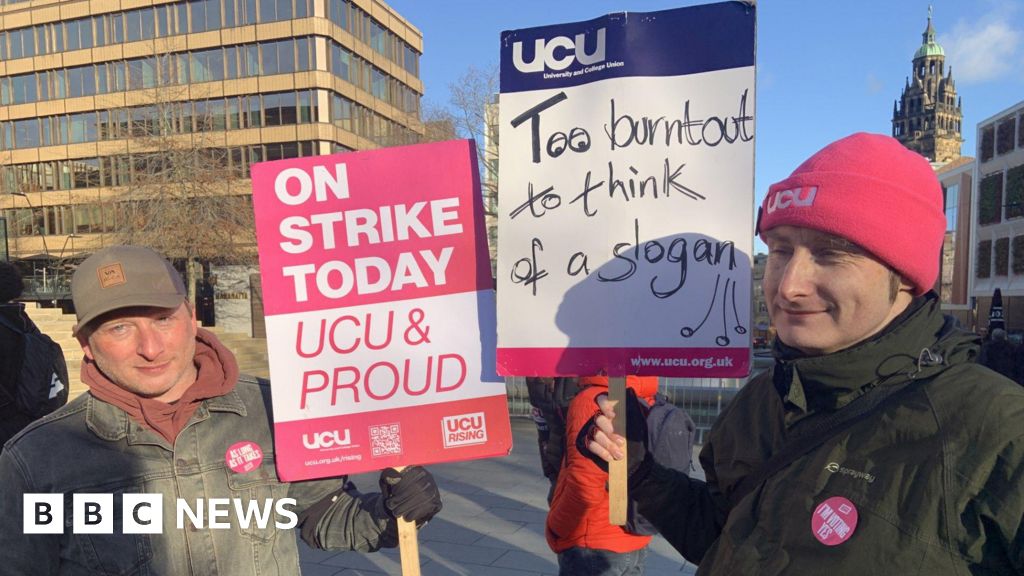 Staff at University of Sheffield begin strike action
