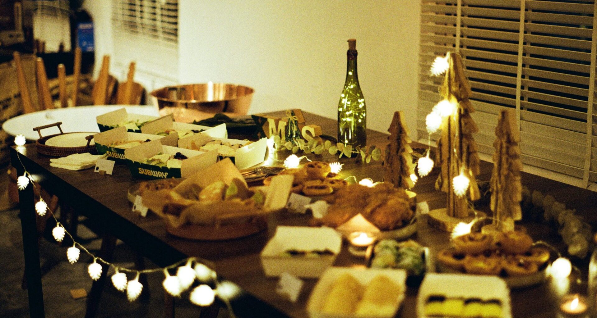 Post party table