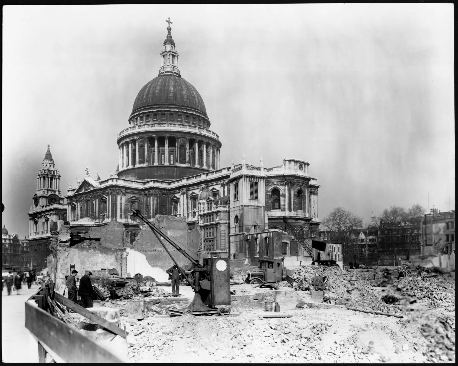 St Paul’s Cathedral, 1942