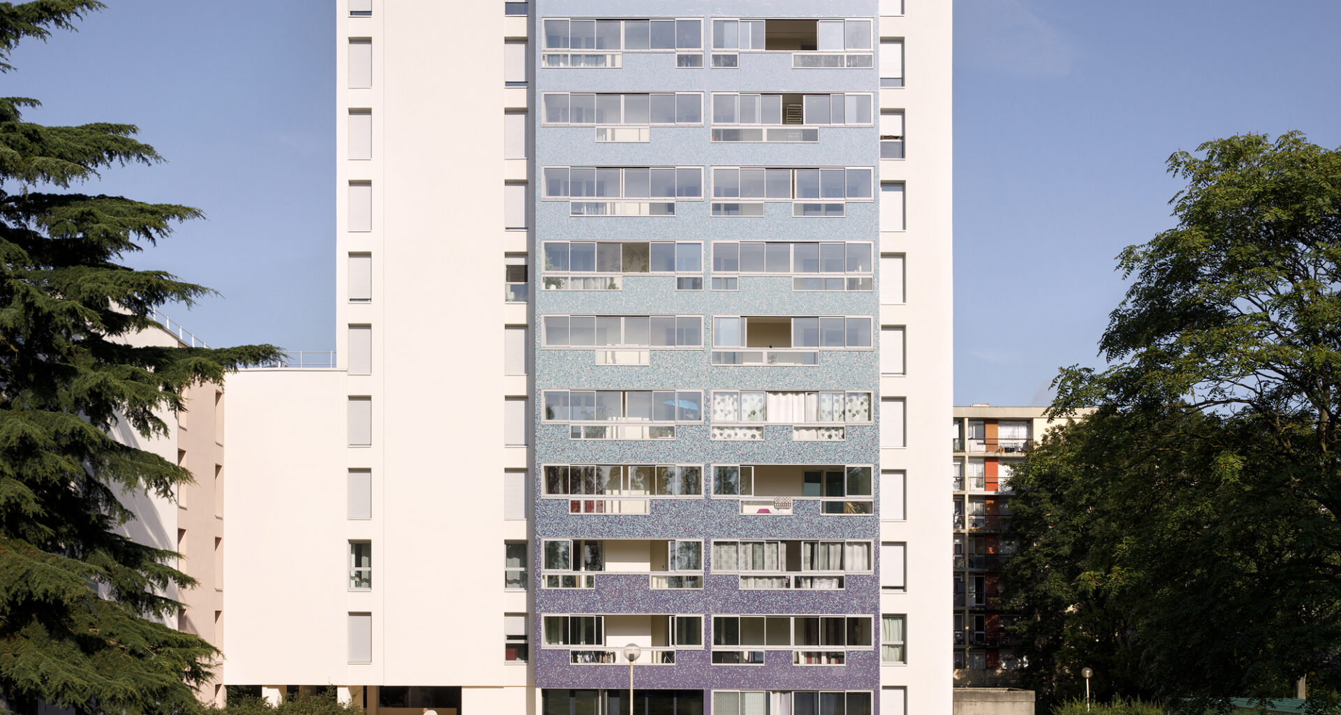 Pré de l’Enclos 2 Housing Rehabilitation / SOL Architecture & Urbanisme